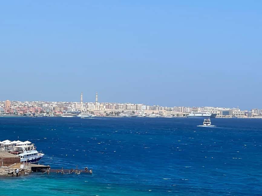 HRG:Private City Tour with Seafood at Barbouni Restaurant - Price and Logistics: When $53 Feels Fair