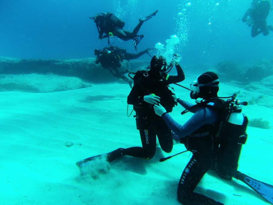 Hurghada: 3-Day PADI Open Water Diving Course - Equipment and tanks: what’s included and why it saves you hassle