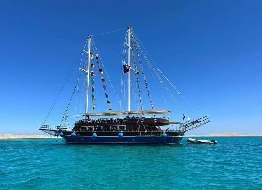 Hurghada: Afternoon Sailing cruise to orange bay with Lunch - Service and comfort: where the reviews line up