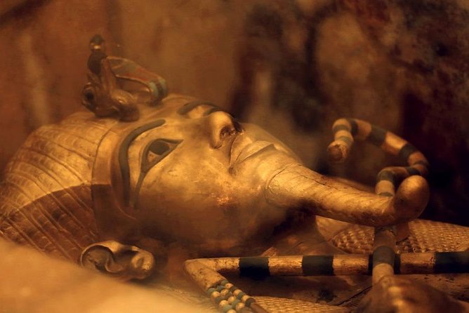 Hurghada: Cairo and Giza Highlights by mini Van with BBQ Lunch - Egyptologist Guidance: What You Learn Matters More Than You Think
