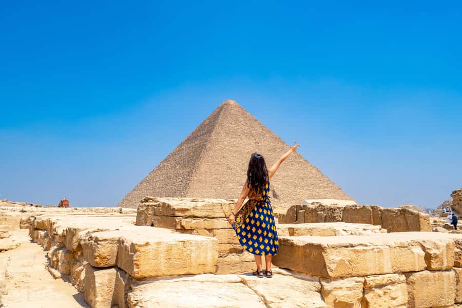 Hurghada: Cairo Pyramids, Sphinx, Museum & Bazaar Day Tour - Key highlights worth marking on your map