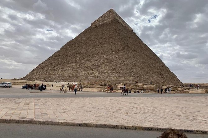 Hurghada Cairo visiting the pyramids one day by bus - Hurghada to Cairo: what the 18-hour label feels like