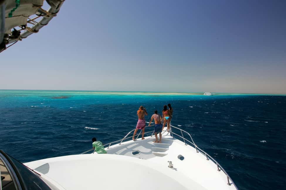 Hurghada: Cruise to Bianca Island Utopia w/ Transfer & Lunch - Snorkeling at Bianca Island: your one main stop (and how to make it count)