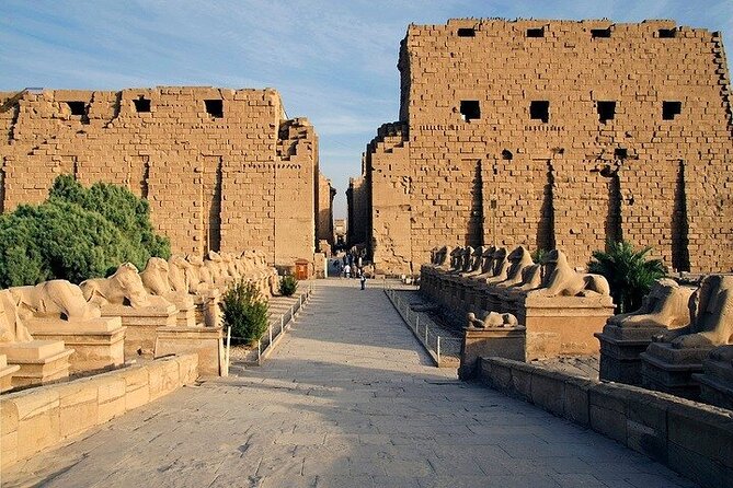 Hurghada :Day trip to Luxor:Balloon&West and East&Felucca& Dinner - Hurghada to Luxor logistics: why this feels like an overnight tour