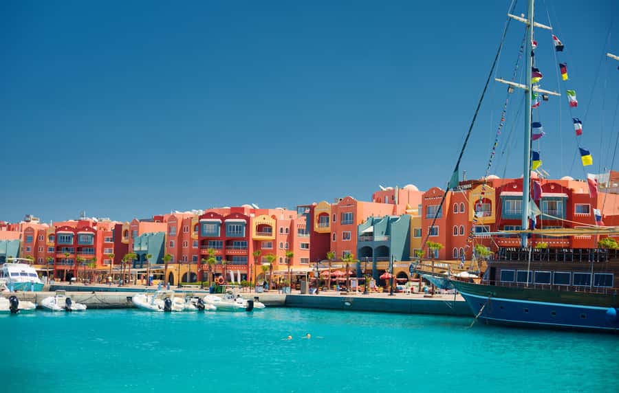 Hurghada: Guided City Highlights Tour with Shopping Stops - Old town character and the Red Sea city feel