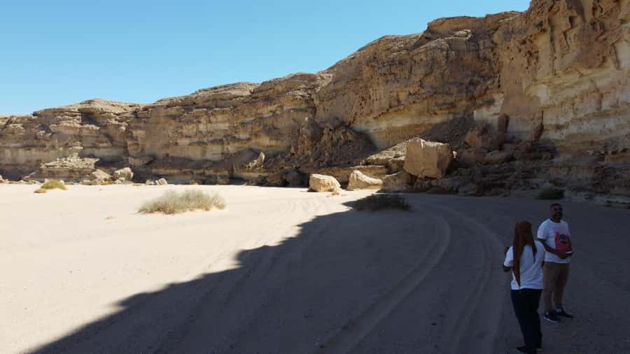 Hurghada: Hiking , dinner & stargazing - Quick hits from the Red Sea desert (the stuff that matters)