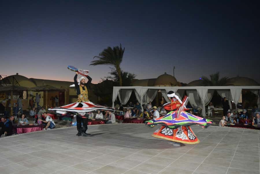 Hurghada: Jeep Safari with Camel Ride, Dinner and Show - First 25km Off-Road Drive to the Bedouin Village