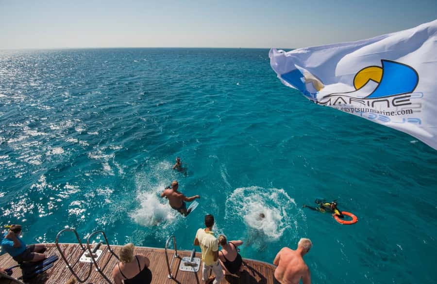 Hurghada: Luxury Orange Bay Cruise with Lunch and Pickup - Key things to know before you go
