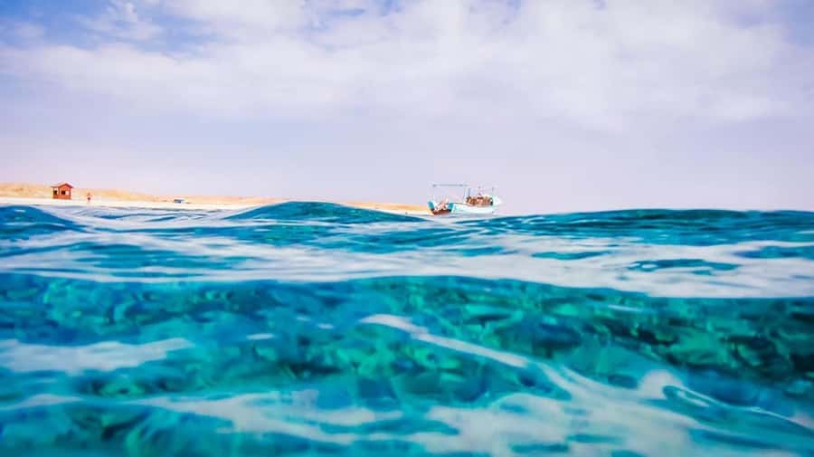 Hurghada: Luxury Private Yacht with Optional Lunch & Drinks - Yacht comfort: sun deck, air-conditioned breaks, and crew service