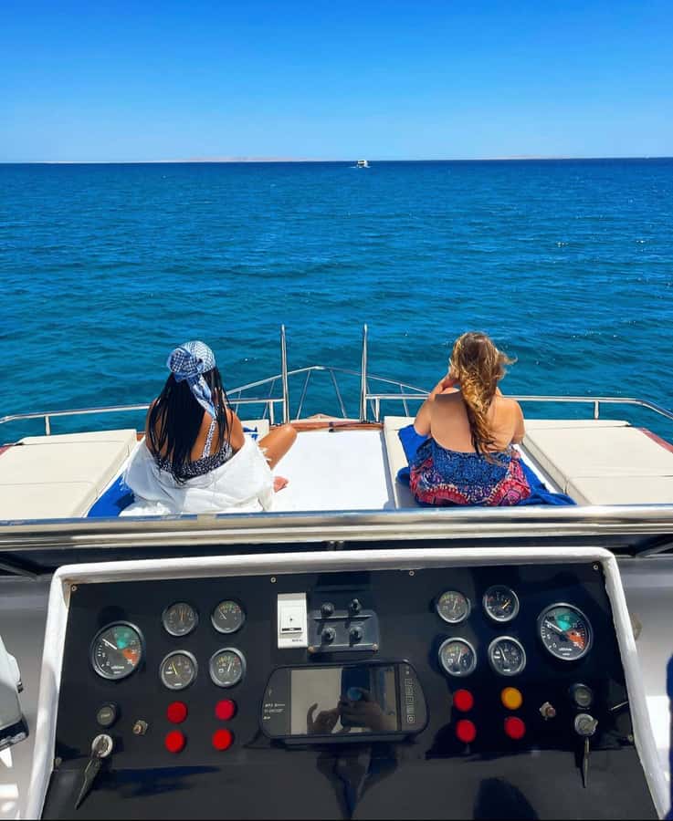 Hurghada: Luxury Yacht Trip with Personal Crew and Chef - Getting onboard at Palm Royal marina (and why pickup matters)