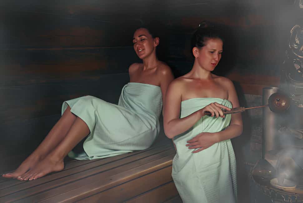 Hurghada: Moroccan Hammam and Full Body Massage - Inside Cela Hammam Spa: sauna, steam, and jacuzzi time