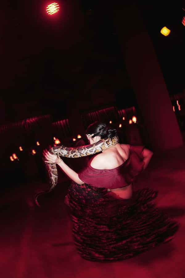 Hurghada: Naz Cabaret ticket with beverages - Your Ticket Value: What $35 Really Covers
