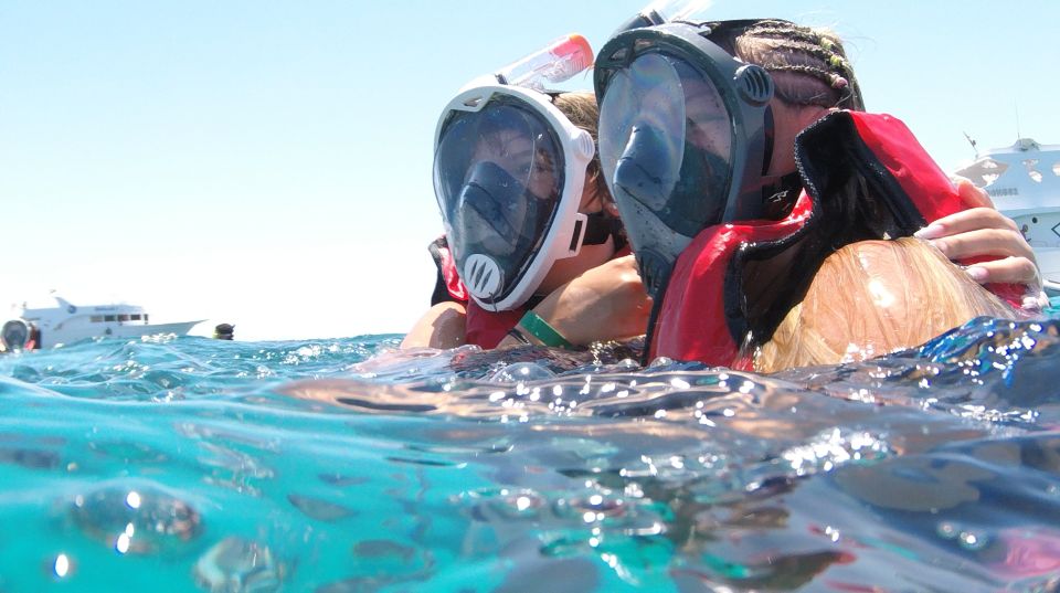 Hurghada: Orange Bay & Giftun Island, Snorkeling With Lunch - Boat comfort: air conditioning, Wi‑Fi, and the timing gaps