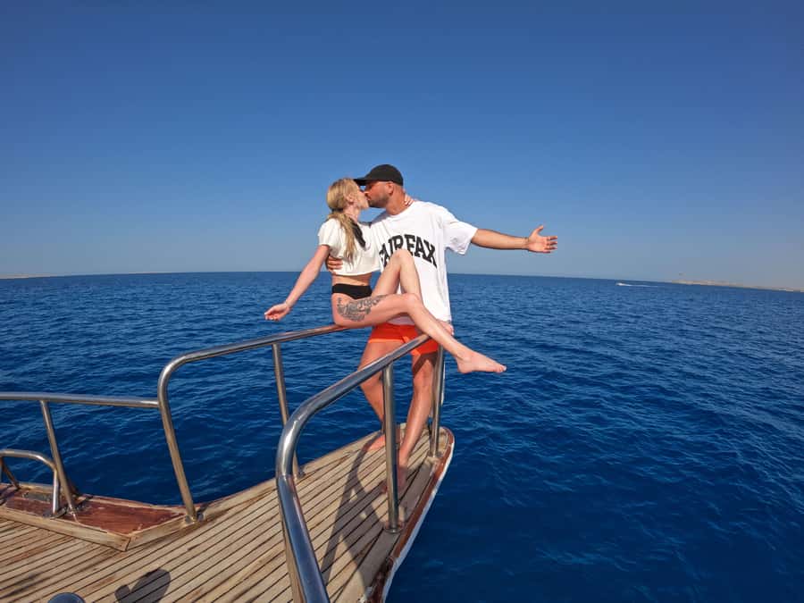 Hurghada: Orange Bay Island with breakfast, lunch & watersports - Orange Bay Island time: 2 hours on the beach without a tight schedule