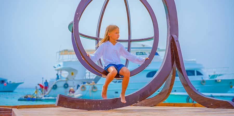 Hurghada: Paradise Island Yacht Cruise, Lunch & Snorkeling - Getting to the marina: pickup options that actually save time