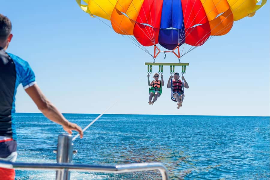 Hurghada: Parasailing Adventure on the Red Sea - From Your Hotel to Hurghada Marina: How the Day Flows