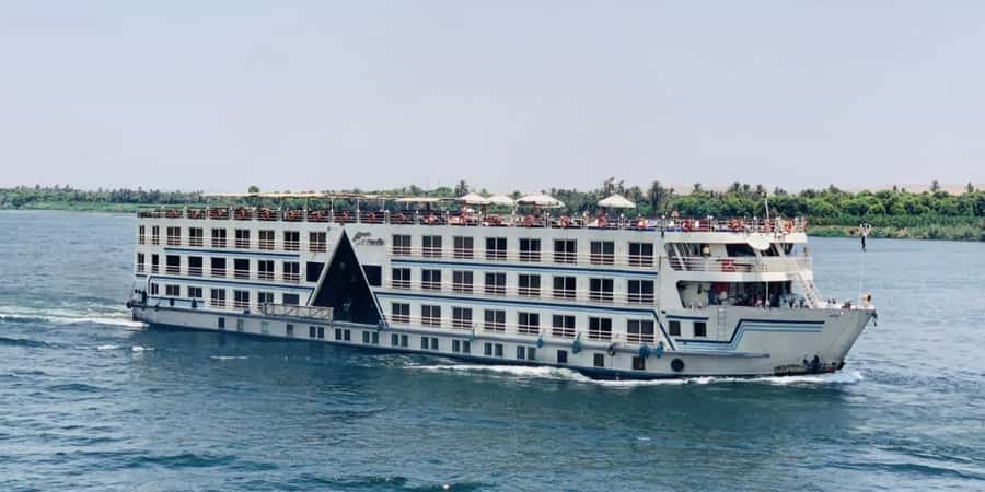 Hurghada: Private 4-Day Nile Cruise with Hot Air Balloon - Karnak and Luxor Temple: Where Amun’s Power Shows Up in Stone