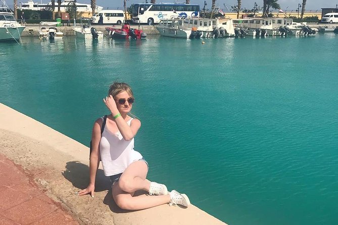 Hurghada Private Guided City Tour with Shopping - Shopping at the bazaars: how to get the fun, not the stress