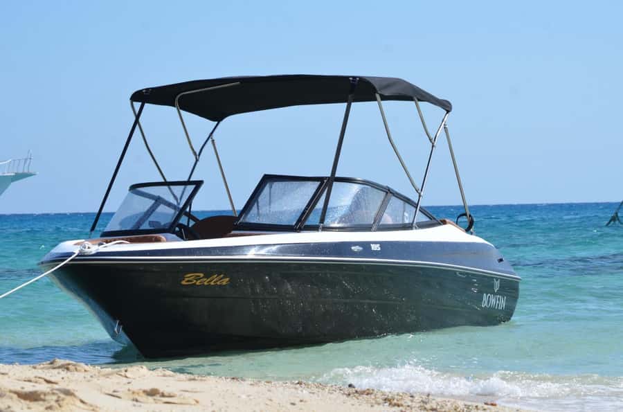 Hurghada: Private Speedboat to Magawish Island - Crossing the Red Sea by speedboat (and why that matters)