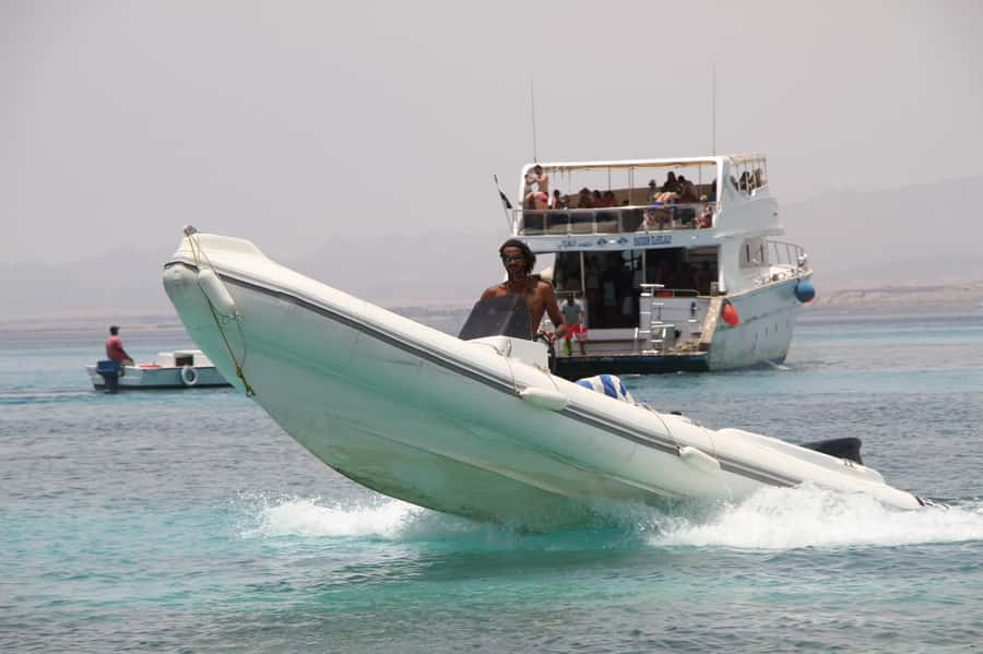 Hurghada: Private Speedboat to Orange Bay and White Island - What’s included on board vs what costs extra once you’re on the islands