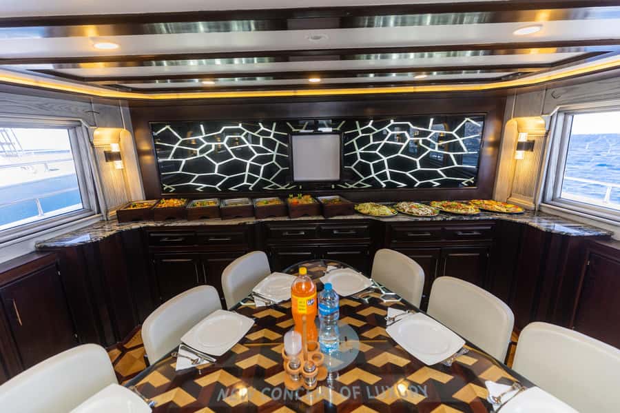 Hurghada: Royal Luxury VIP Cruise to Orange Bay with Lunch - Key Highlights You’ll Care About