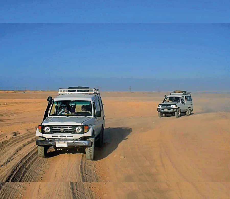 Hurghada: Safari Jeep & Camel Ride with BBQ Dinner & Show - Duration, timing, and what to pack for comfort
