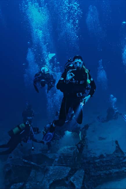 Hurghada: Scuba Diving for Beginners & Certified Divers - Certified participants: choosing the longer pro underwater option