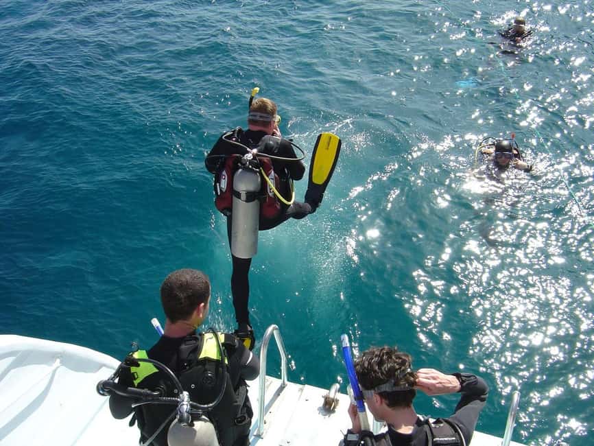 Hurghada: Scuba Diving for Beginners & Certified Divers - Lunch, unlimited drinks, and the calm parts of the trip
