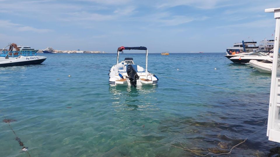 Hurghada: Speedboat Parasailing Adventures & Hotel Pick up - Parasailing in Hurghada: what the $35 really buys you