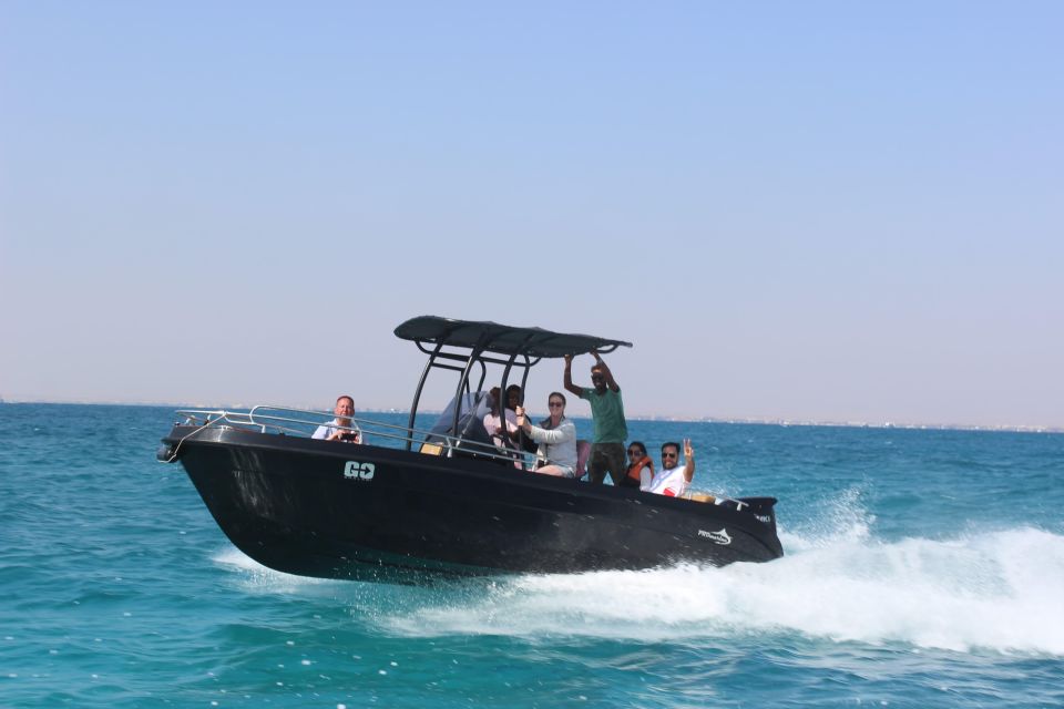 Hurghada: Speedboat Parasailing Adventures & Hotel Pick up - From marina to liftoff: how the parasailing day flows