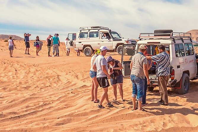 Hurghada Sunset Desert Experience, Bedouin Village & Mandi Dinner - Bedouin village walk-through and Mandi dinner: what you’re really buying