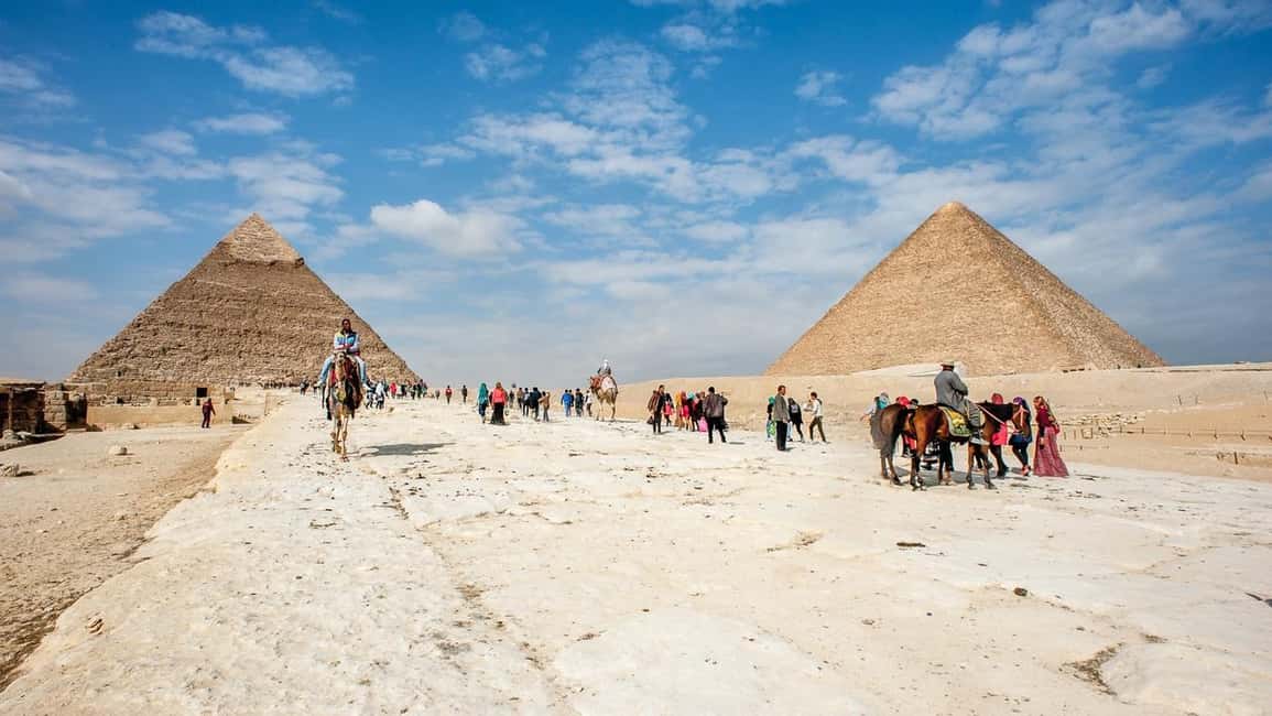 Hurghada to Cairo: Full-Day Tour one way Bus & Flight Return - Optional 20-Minute Nile Boat Cruise: When It’s Worth Paying Onsite