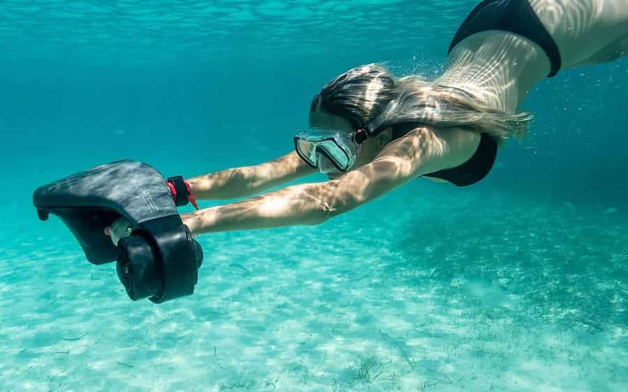 Hurghada: Water Sports, Banana Boat & Snorkeling Adventure - Speedboat ride with snorkeling stop: the main payoff if you want marine life