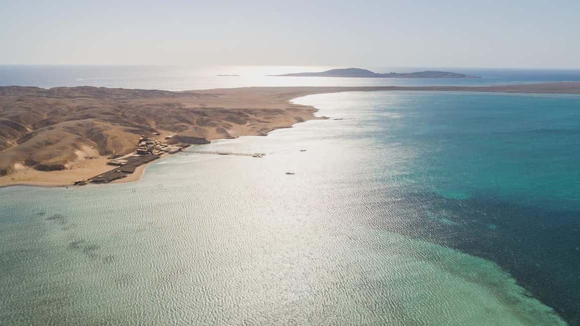 Hurghada: Yacht Trip 2 islands, Diving & Snorkeling W Lunch - Banana Boat or Sofa Ride: Fun Extras After the Reefs