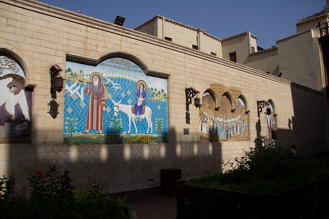 Islamic and Coptic Cairo Private Half-Day Tour - Ibraham Ben-Ezra Synagogue as the day’s third faith link