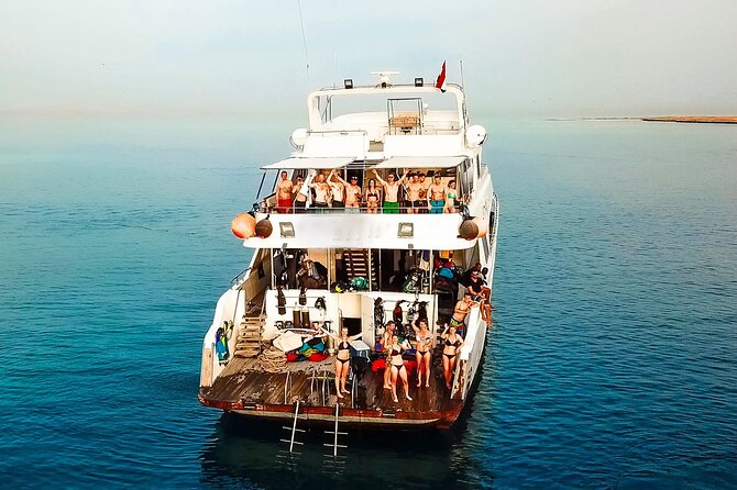 Kite Cruise Egypt - The Yacht Base: Comfort, Food, and the Little Things That Keep You Kiting