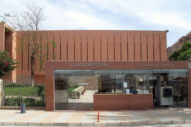 Luxor 2 Days Tour including Queens Valley& Luxor museum and Other - Key Points at a Glance