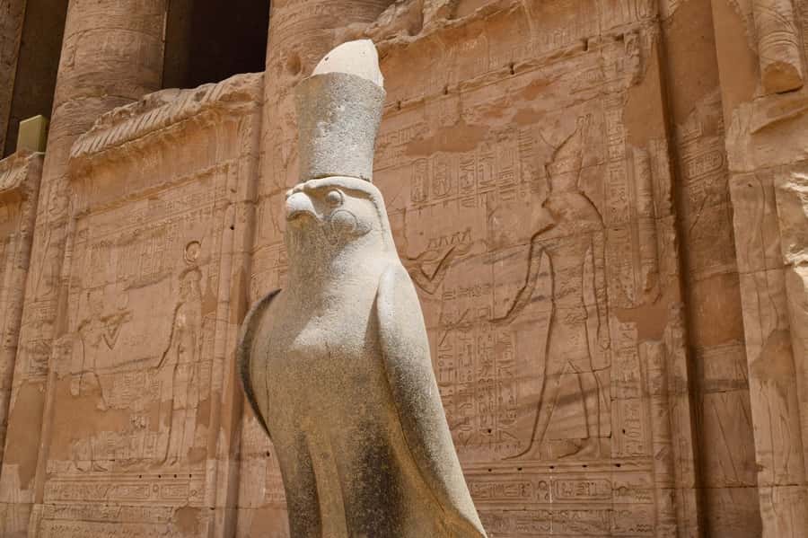 Luxor: 4 Days Nile Cruise with Guided Tours & Abu Simbel - Day 1 in Luxor: West Bank Temples Before You Even Board