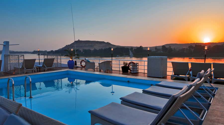 Luxor: 5 Days Nile Cruise with Guided Tours & Abu Simbel - Nile Cruise Value: 4 Nights, Temples, and a 5-star Floating Hotel
