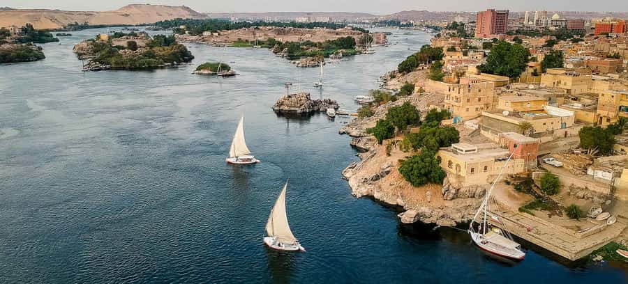 Luxor: 5 Days Nile Cruise with Guided Tours & Abu Simbel - Day 1 in Luxor: Karnak, Luxor Temple, Then Check-in on the Nile
