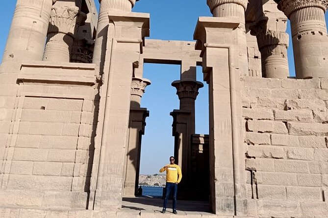 Luxor Airport Private transfer to your hotel or vice versa - The price: $10 per person, and where the value comes from