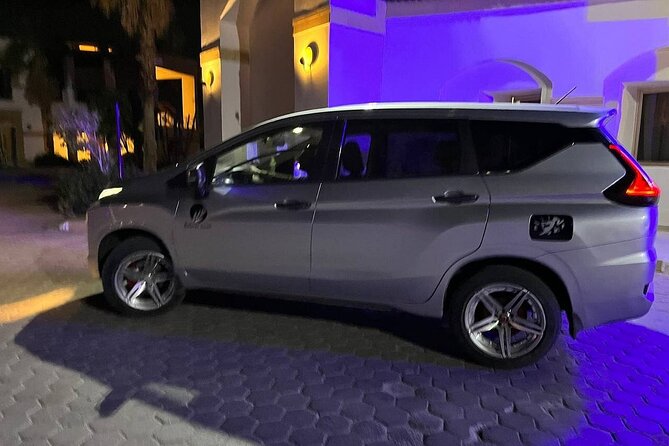 Luxor Airport to Luxor Hotels Taxi - Luxor Airport pickup: what the first 15 minutes feel like