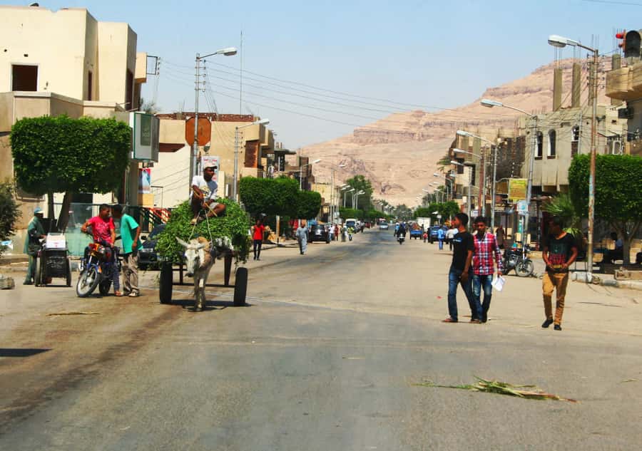 Luxor City Tour by Horse Carriage Visit Local - Mosque of Abu Haggag: A 3,400-Year-Plus Place of Worship