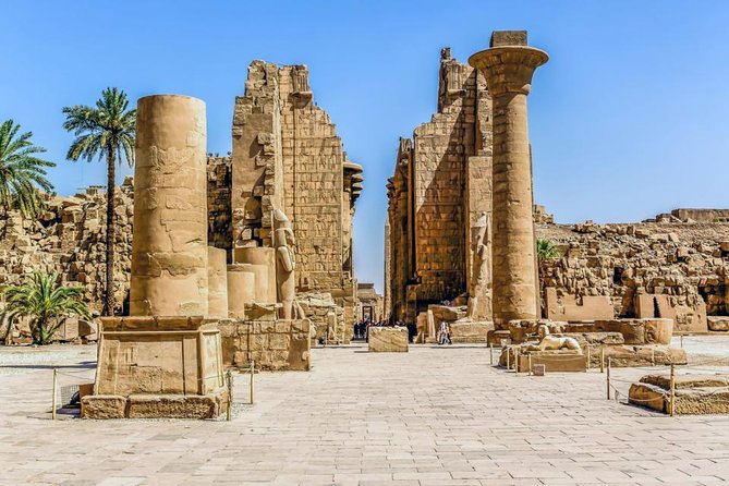 Luxor day tour from El Quseir - Deir el-Bahari and Hatshepsut’s Temple: the view is part of the story