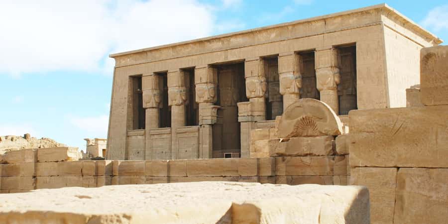 Luxor Day Tour Visit Dendara And Abydos Temples - Dendera Temple Complex: Hathor’s preserved color and calm rooms