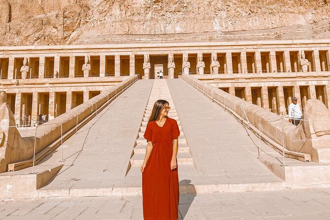 Luxor East and West Bank: Valley of the kings, Habu Temple,Karnak&Luxor Temples - Valley of the Kings: Best-Three Tombs and Guidance You Can Actually Use