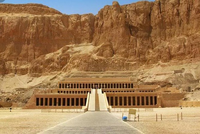 Luxor Full Day Sightseeing Tour by Bus from Hurghada - Colossi of Memnon: A Quick, Free Photo Break