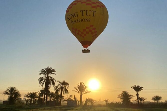 Luxor: Hot Air Balloon Ride before Sunrise - From Balloon Basket to Blue Sky: Safety and Crew Workflow