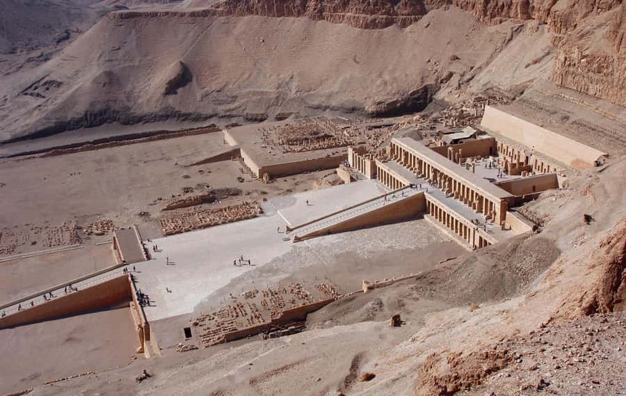 Luxor: Medinet Habu, Deir el-Medina & Valley of Queens Tour - Who This Tour Is Best For