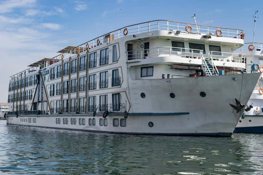 Luxor: One-night Nile Cruise to Aswan with Transfer - Price and Value: Is $500 Per Person a Good Deal?